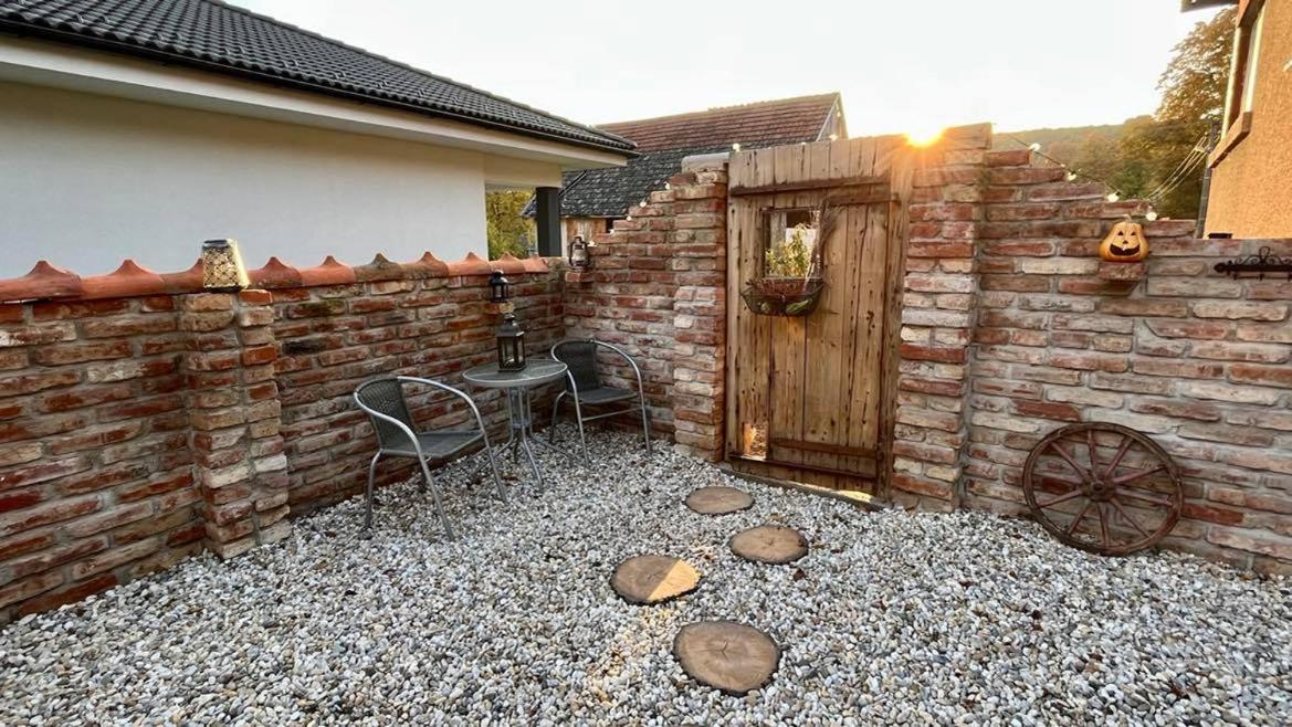 Apartmanovy Dom Adas Prosiek Exteriér fotografie
